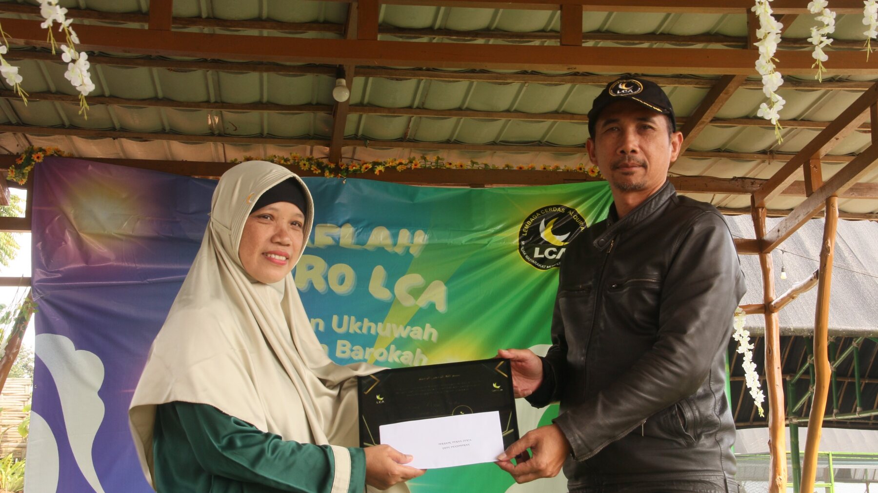 Dokumentasi penerima Peduli Guru Ngaji